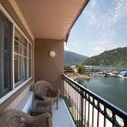 Item #16 - Nelson Prestige Lakeside Resort item