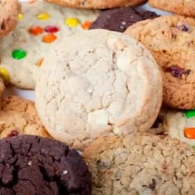 1 Dozen Assorted Cookies item