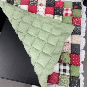 Quilt-red, green, black item