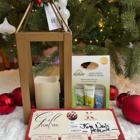 Cozy Self-Care Holiday Pamper Set item
