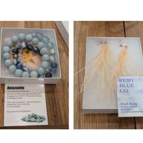 158 Lovely Ruby Blue jewellery & Laurent-Perrier Brut Rosé item