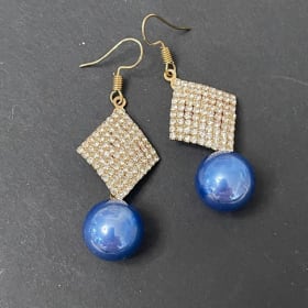 Delicate Earrings item