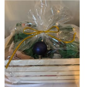 Item # 41: Crate of Wines & Trafalgar Throw item