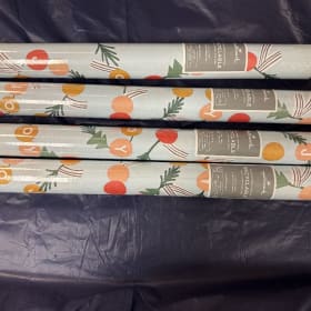 Joy Garland item