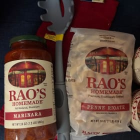 Pasta Party w/ Be kind mitts item