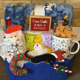 Paws & Claus Basket item