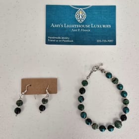 Green bracelet and earring set item