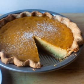 Nutmeg-maple cream pie item