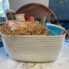 Charcuterie Entertainer’s Set with Trader Joe’s Gift Card item