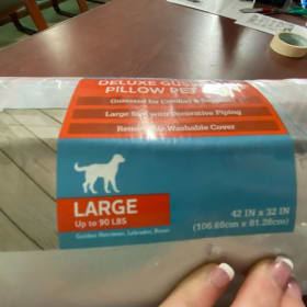 #1 Brand New Large red plaid dog bed item