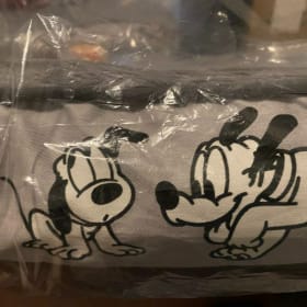 Brand New large Pluto bed and more item