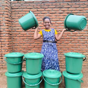 WATERING BUCKET item