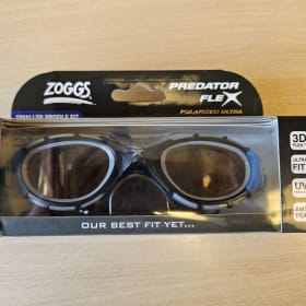 Zoggs Predator Flex Polarised Ultra goggles item