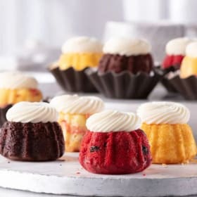 Classic Vanilla Bundtlet item