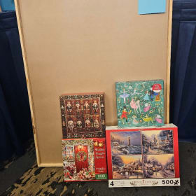 16. Pieces of Christmas item