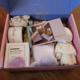 Lavendar Bath Set item