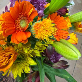FLOWER BOUQUET - LARGE item
