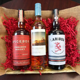 Panier cadeau Caribou- Spicebox-Vin Westcoast par Dandurand. item