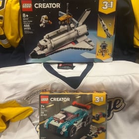 LEGO Creator Space Shuttle Adventurer & LEGO Creator Street item