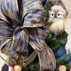 Bronze Porch Pot & Wreath Set: Bryan Community Fund item