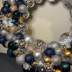 Christmas Wreath item