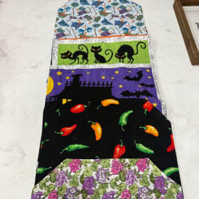 4 in 1 Seasonal Table Runner - 18U Bowman item