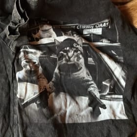 Gangsta cat-radise item