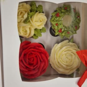 Cupcake Box of 4 item