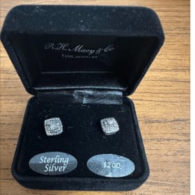 R.H. MACY & CO EARRINGS item