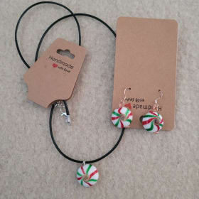 Glass bead peppermint necklace and earrings item