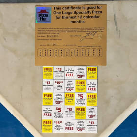 Pizza Hut - Free Pizza! item