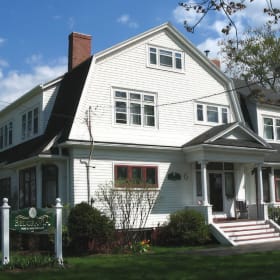 One Night Stay w Breakfast for 2 - Belgravia item