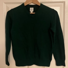 Green GAP Kids V-neck knitted jumper size M(8) item
