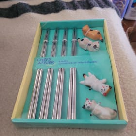 Cat Chop stick holders and chopsticks item
