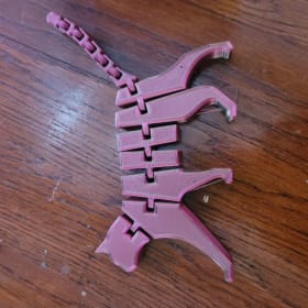 3D printed cat figurines item