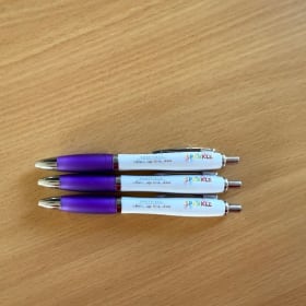 Sparkle Sheffield pens item