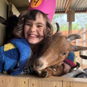 Gift certificate for 1 Farmer's Apprentice Experience! item