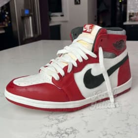 Is it real or is it cake? item