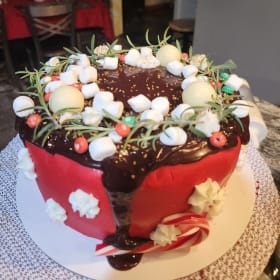 A Very Merry Wreath-mas Cake item