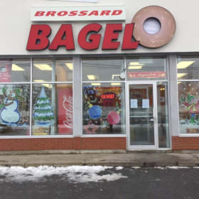 25$ - Brossard Bagel item