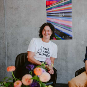 T-shirt Girls on tops - Anne Claire Poirier-L item