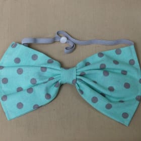 Dog bow tie item