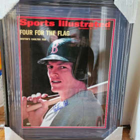 Carlton Fisk SIGNED and FRAMED 16x20 item