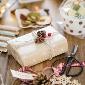 Gift Wrap item