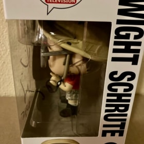 THE OFFICE DWIGHT FUNKO POP SIGNED BY RAINN WILSON item