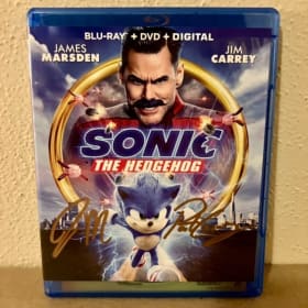SONIC THE HEDGEHOG BLU RAY SIGNED BY JOSH MILLER & PAT CASEY item