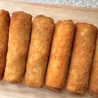 Fish 4 ct. Snack Pack -Roll, Fish Bun, Patties ,Pastries item