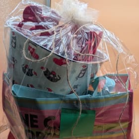 City Kitty Comfort & Enrichment Raffle Basket item