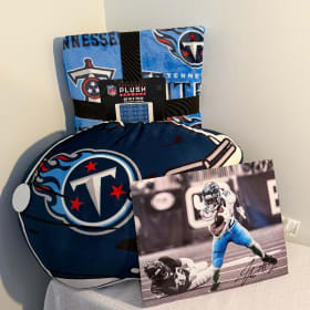 #5 Ultimate Titans Game Day Package item