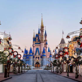 (4) 1 day Disney Park Hopper passes item